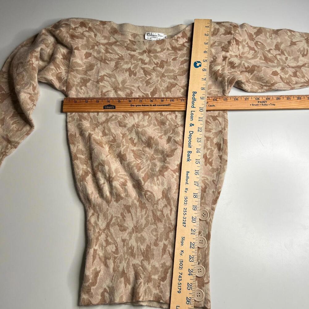 Vintage Christian Dior Womens Knit Sweater Beige Floral Button Angora Wool - Picture 8 of 10